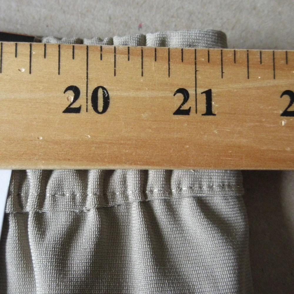 QUIKSILVER Amphibian Hybrid Shorts Mens XXL Beige Khaki Tan Swim Shorts 2XL NWT